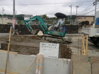 基礎工事着工